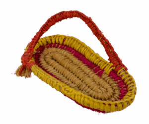 Small woven traveler basket by Aunty Millie Taylor